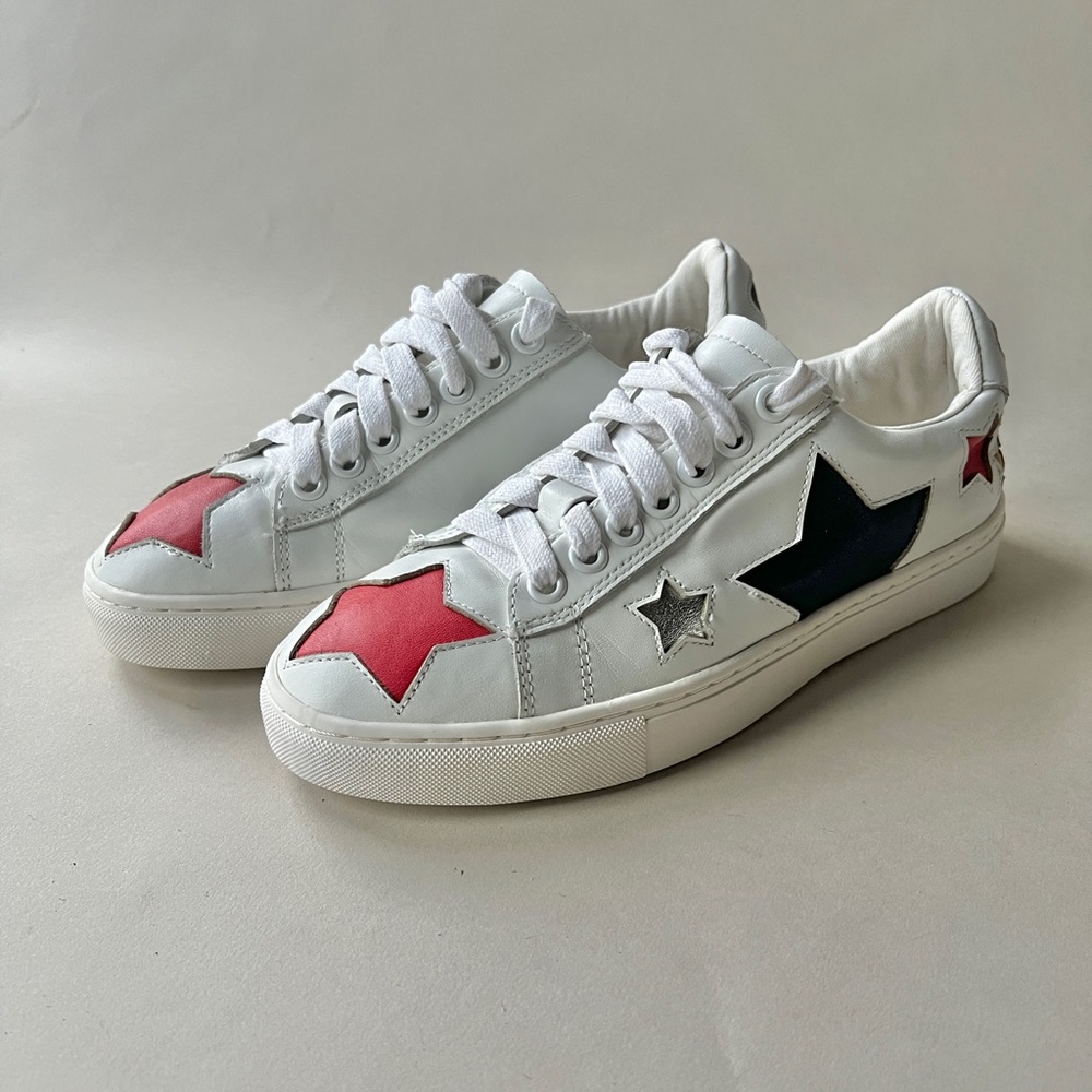 Steve Madden White Leather Red Star Sneakers
